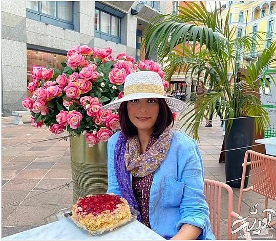 تولد مارال فرجاد در خارج